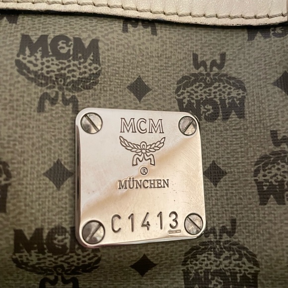 MCM Viseto Small Boston Bag EUC - Picture 15 of 15